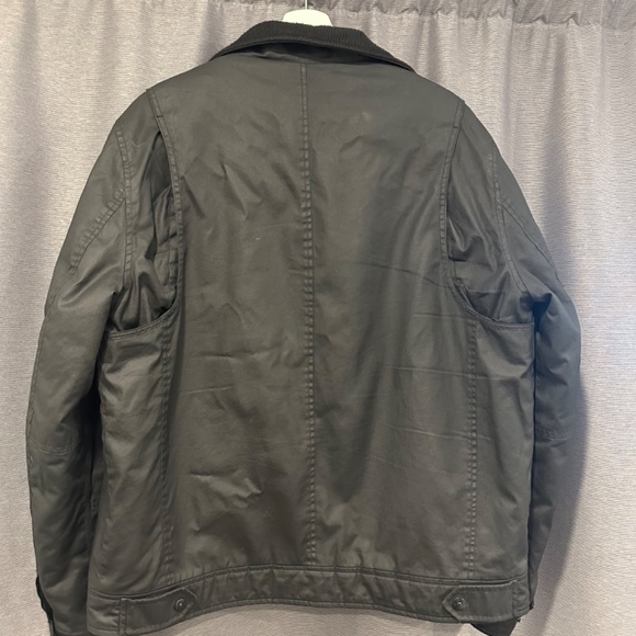 Levi’s jacket - Picture 2 of 4